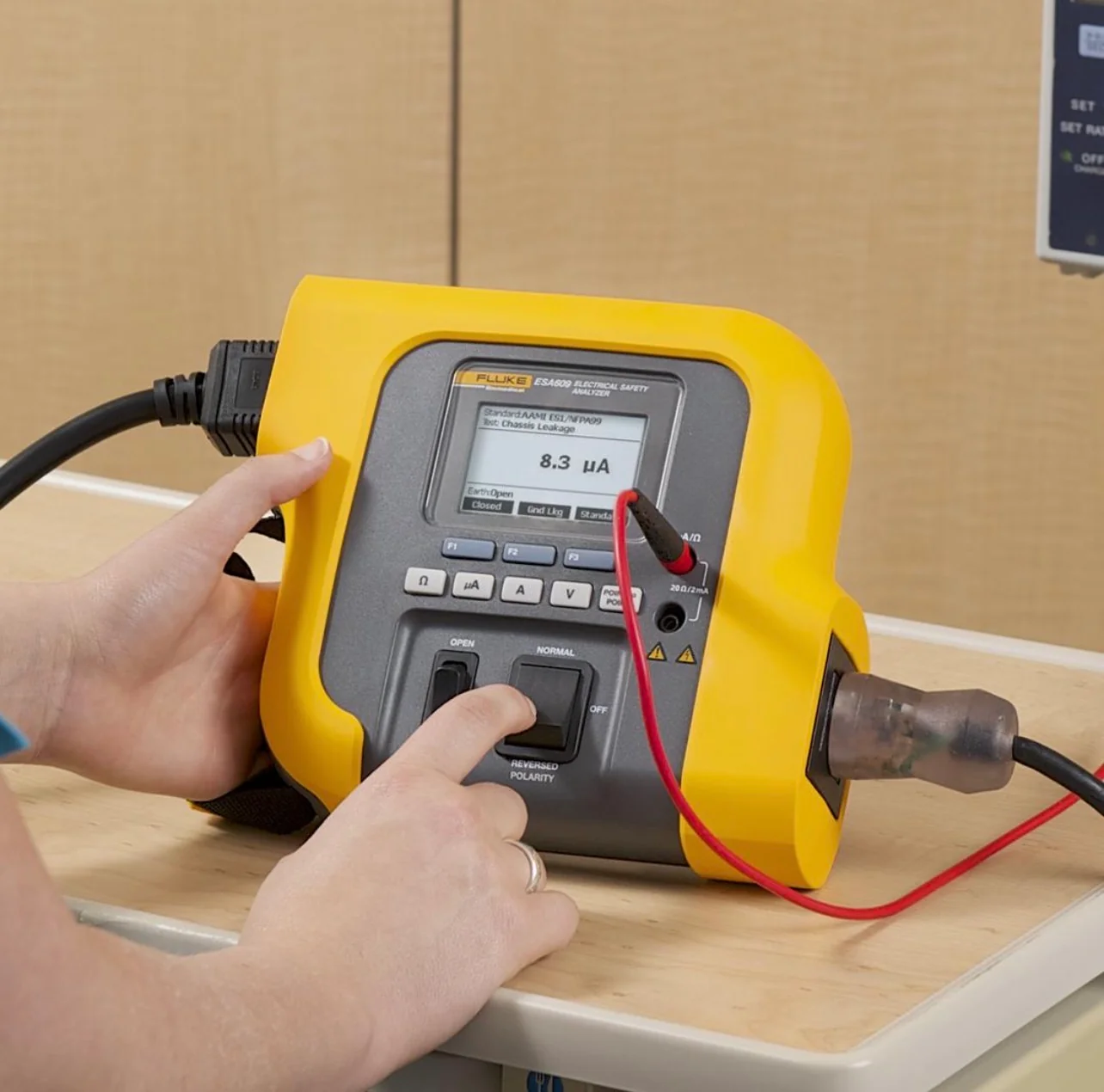 Fluke electrical safety analyzer used for medical equipment safety testing